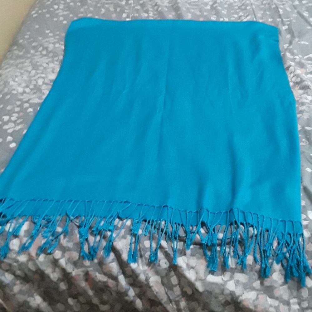 Pashmina / Wrap - Picture 4 of 5